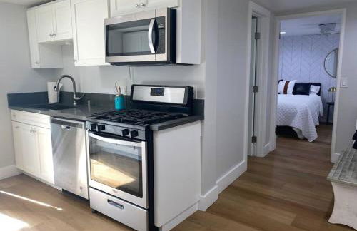 Steps To The Beach, Main Street and Pacific City - 2BR - Foto 8