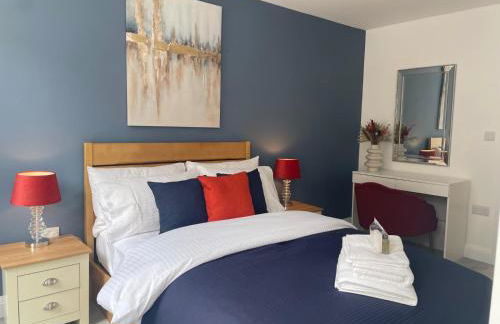 Elegant Windsor Flat - Short Walk to Windsor Castle, River Thames & Train Station - Foto 11