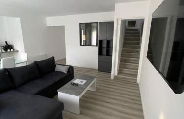 Maison 100m2 uniquement famille & professionnel - Foto 5