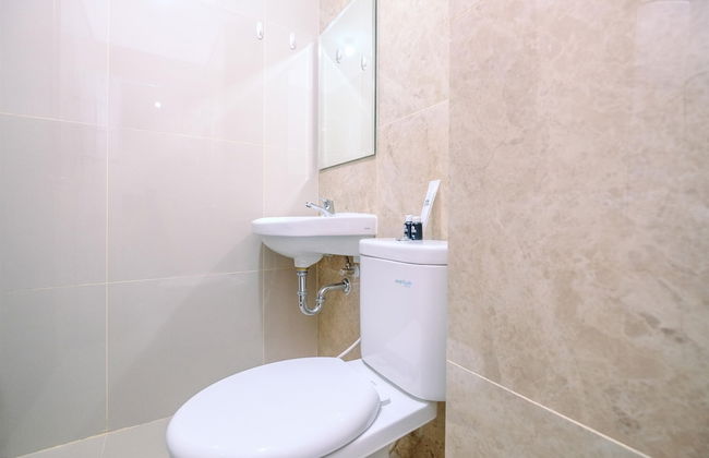 Cozy Stay And New Furnished Studio At Transpark Cibubur Apartment - Foto 10