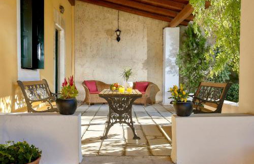 Castello Villa Daphnes - Private Pool & Whirlpool - Foto 15