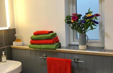 Coast Apartment - Photo 11