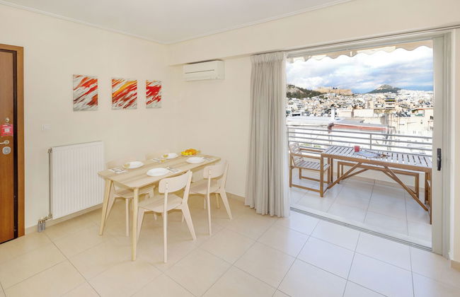 Urban Oasis with Acropolis Views by GHH - Foto 8