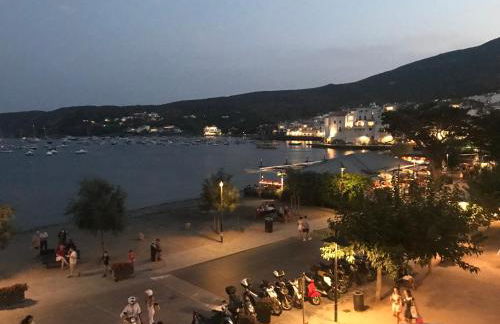 ROQUES - Casa en primera línea de mar en CADAQUÉS - Foto 7