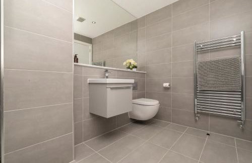 Brand New 2 bedroom apartment Centre of Solihull - Photo 18