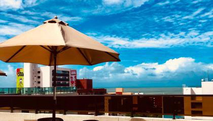 Refúgio Perfeito na Praia de Cabo Branco Apto Completo e espaçoso com 2 quartos e Terraço Privativo Exclusivo - Foto 2