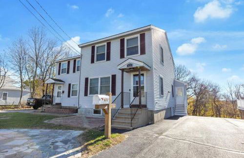 *NEW* Beautiful 3 floor Townhome with Sauna - Foto 43