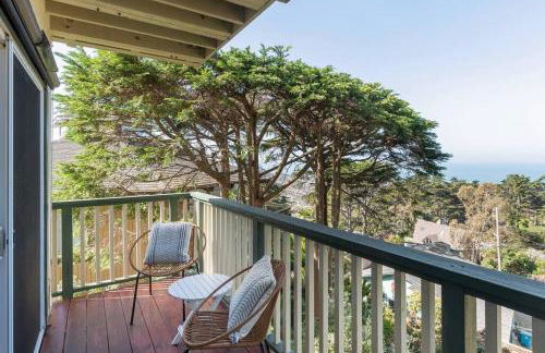 Ocean View Retreat Mins to Beaches & Trails - Photo 9