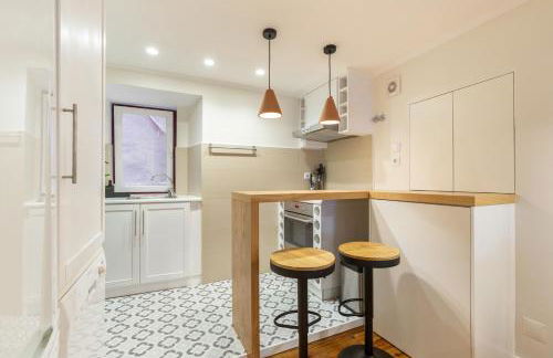 Designer Retreat- Newly remodelled 1 bedroom apt - Photo 22