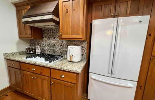 Golden Acres Ranch Hot Tub+Gameroom+Creek & wifi - Foto 56