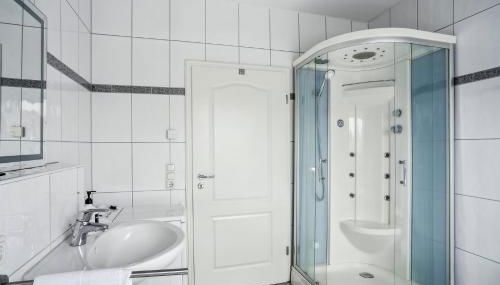 Helles Wohlfühl Apartment - Ruhig & Citynah - Foto 5, towels, Shower