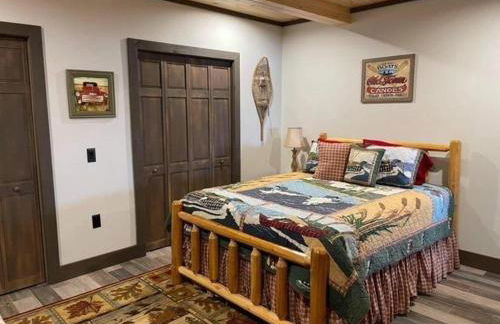 Downeast Sunset Luxury Lakehouse - Photo 37