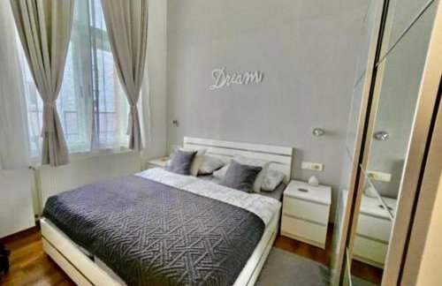Main Square Dream Apartment - Photo 8