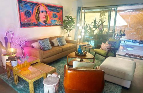 The Twin Palms Art House - vibrant, design-centric oasis, 2 mi to dowtown PS ID 3629 - Foto 12