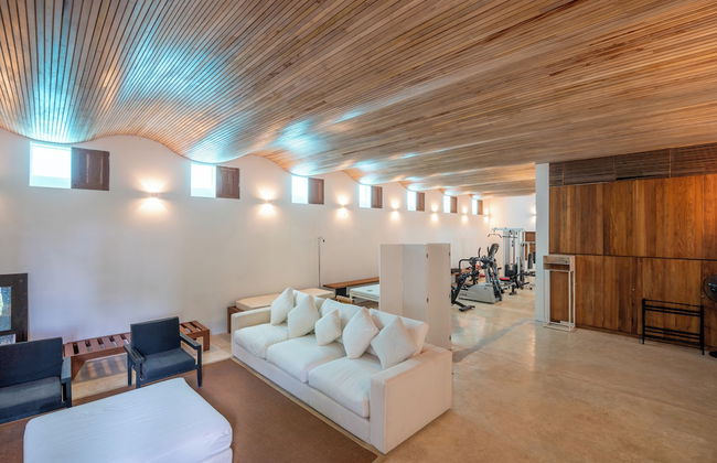 Villa Vista by The Serendipity Collection - Photo 2