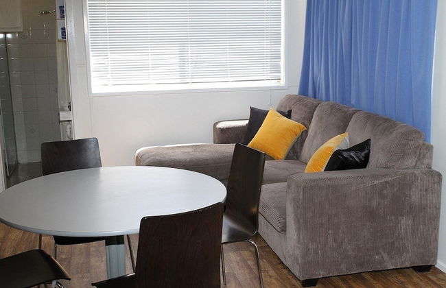 Port Lincoln Caravan Park - Photo 2