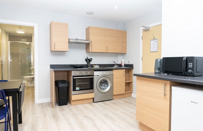 Spa Court - Photo 30