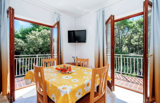 Spacious First Floor Accomodation With 2 Apartments, Near the Beach - Foto 18