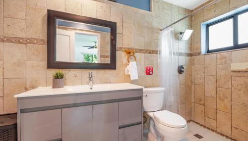 The Palms -Mini Golf , Foosball Table, Heated Pool ,Baby items ,BBQ - Foto 4