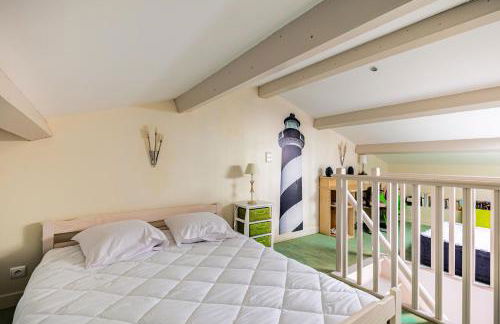 Maison Agréable avec Jardinet - Foto 15