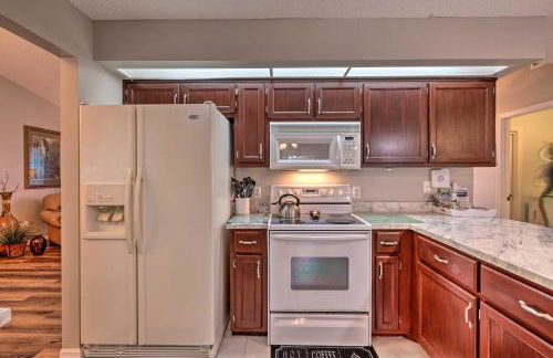 Centrally Located Deltona Home with Pool and Yard - Foto 8