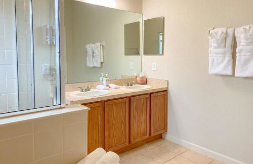 Family Vacation House at Resort - Foto 16