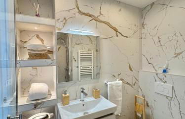 Casa Sud Menton Studio Front de Mer Vue Mer Panoramique Terrasse Parking - Foto 7