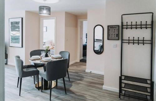 2Bed 2Bath Apartment Nr Old Trafford Parking - Foto 18