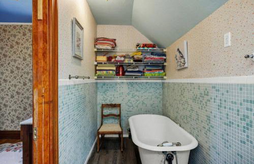 Emmas Timeless Treasure Historic Home - Foto 18