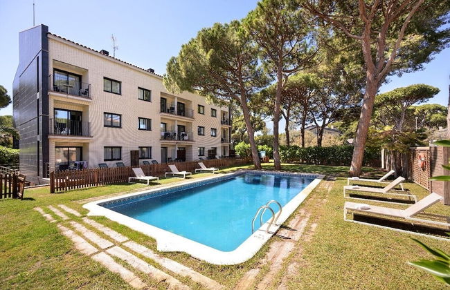 SG Marina 54 Apartments - Photo 5