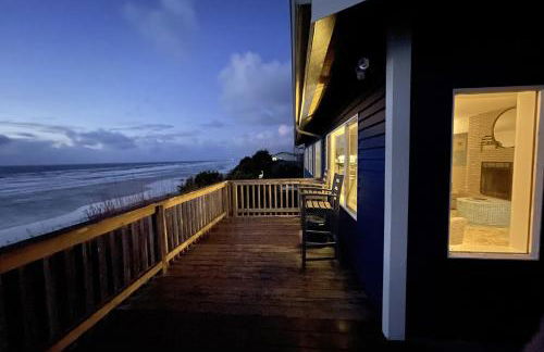 Ocean Front with Spectacular Views! 2 Bedroom, 2 Bath! Seal Rock Cottage! - Foto 32