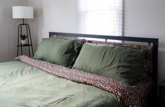 Near Historic Downtown Apex, Sleeps 8, King Bed - Foto 17