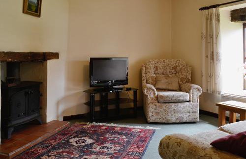 Honeysuckle Cottage - 29938 - Photo 2