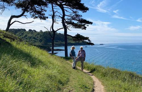 5 SEAVIEW private parking w EV - Photo 24