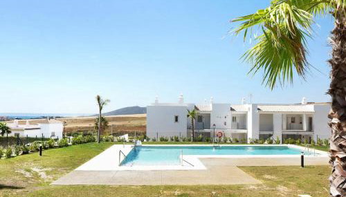 ATLANTERRA-ZAHARA DE LOS ATUNES Increíble apartamento con porche de 16m y jardín privado de 72m - Foto 3