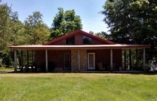 Peaceful Lodge-Style Cabin with Fire Pit near Greers Ferry Lake in Arkansas - Foto 2
