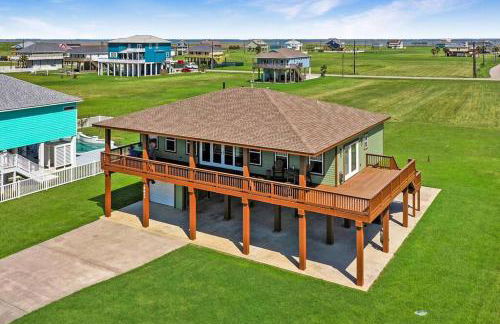 Dancing with Waves Beach House with 3 bedrooms and 2 baths - Foto 28