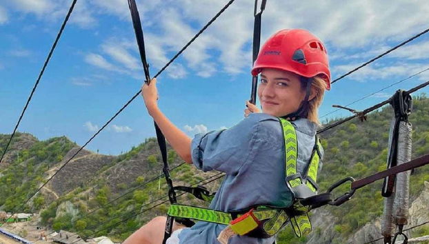 Tirolina en Playa Blanca - Foto 2, ¡Momento foto antes del lanzamiento en la tiroliina!