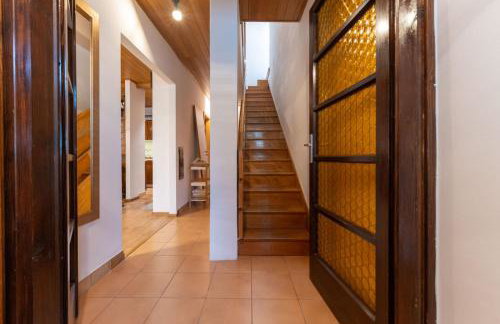 Quiet Villa near Split, Heated Pool, View, Nature - Foto 22