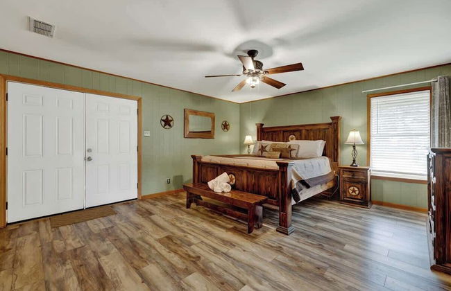 Gettin' Guada Loopy With Hot Tub & Riverfront - Foto 5