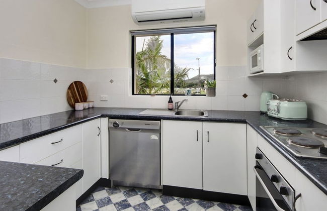 Anchored at South West Rocks - Photo 4