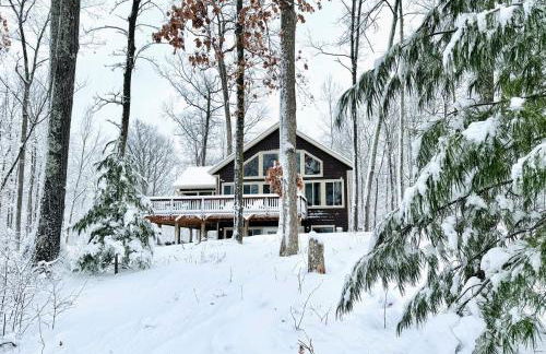 Group Lake Cabin with Ping Pong Table Loaded with Kayaks in Wisconsin - Foto 64