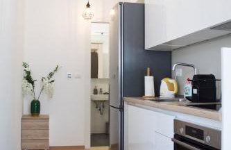 Cozy seaside apartment with private pool & terrace - Foto 19