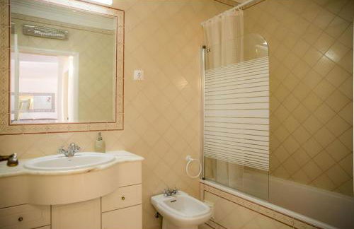 B33 - Praia do Vau Apartment - Foto 26