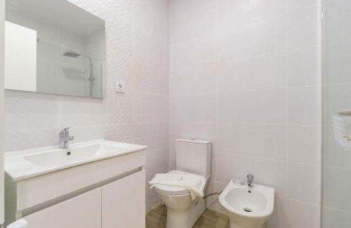 Sunshine Apartment - Modern Ap Near the Beach - Foto 20