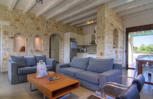 Holiday Home in Crete With Private Pool - Photo 12