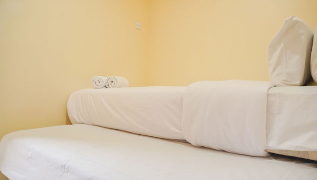 Spacious And Homey 2Br At Kebagusan City Apartment - Foto 4, Habitación