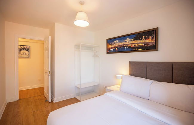 Saint Patrick's District Apartments - Photo 7