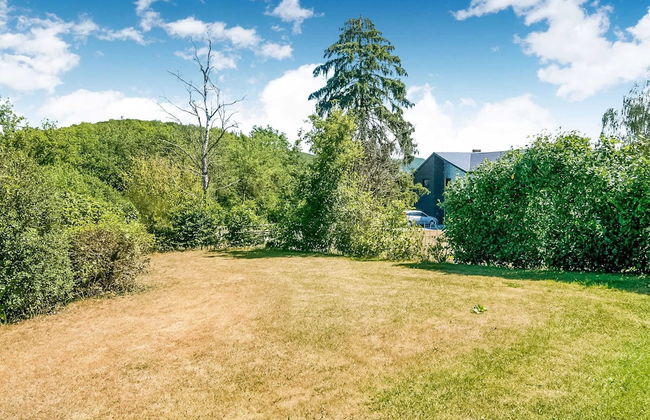 Enticing Holiday Home in Treignes near Forest - Foto 37