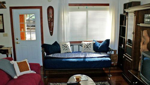 Romantic Cottage Rental with Hot Tub Outside Woodstock, New York - Foto 4